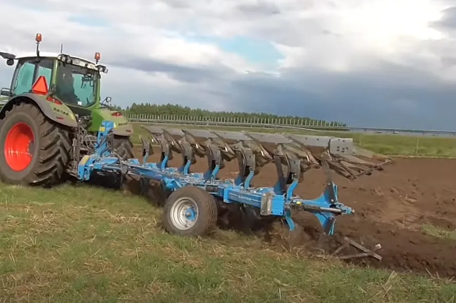 Używane pługi na korbanek.pl